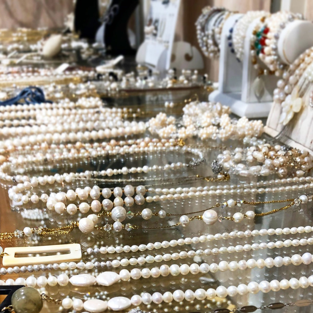 パール アクセサリー まとめ売り 4 ○QUEENS AVENUE パールアクセサリー4点セット【鑑別書付き】